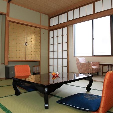 Hotel New Kotobuki Matsumoto Buitenkant foto