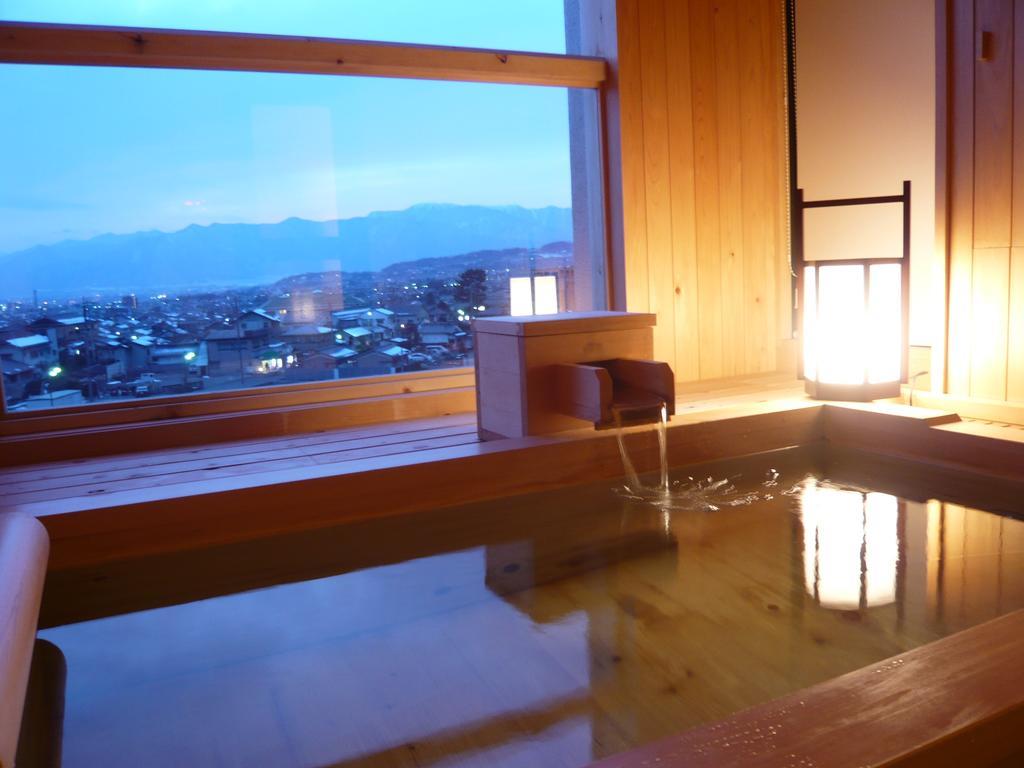 Hotel New Kotobuki Matsumoto Buitenkant foto
