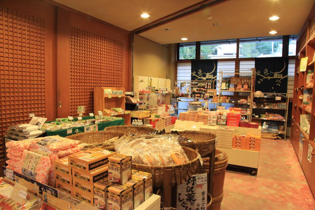 Hotel New Kotobuki Matsumoto Buitenkant foto